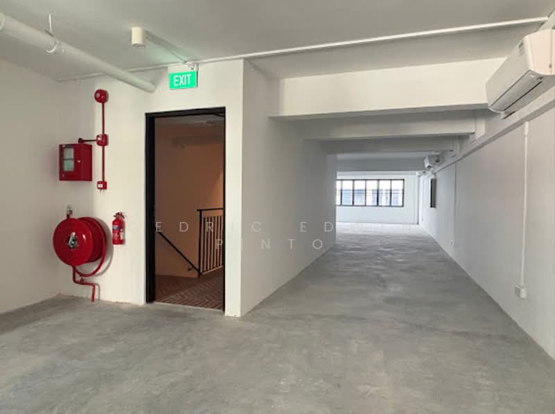 Ann Siang Road, Club Street / Tanjong Pagar / Amoy Street, 1,400 sqft, Food & Beverage For Rent, by Cedric Edwin Pinto, 500102120 - Interior - CommercialGuru.com.sg