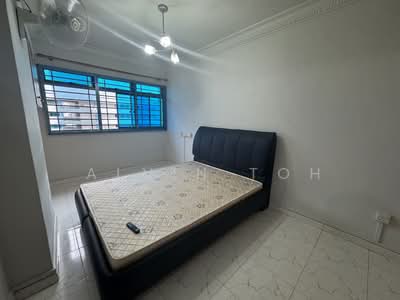 For Rent - 467A Admiralty Drive