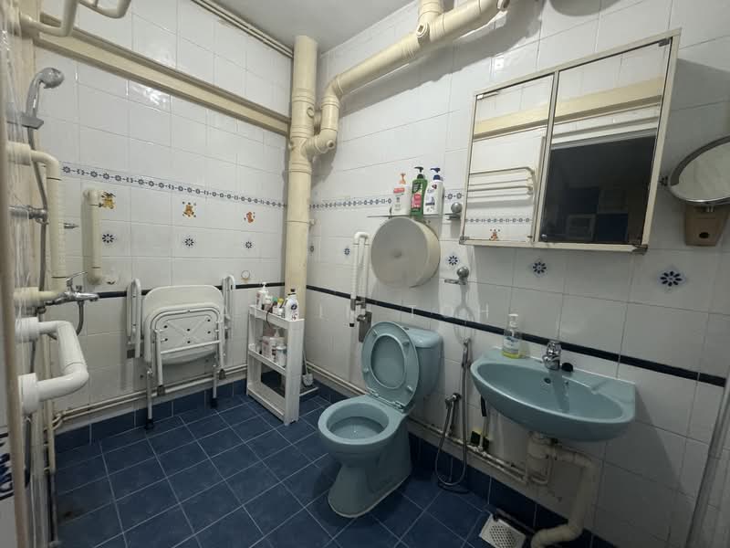 467A Admiralty Drive, 467A Admiralty Drive, Room Rental, 85 sqft, HDB Flat For Rent, by Alvin Toh, 500102131 - Bathroom - PropertyGuru.com.sg