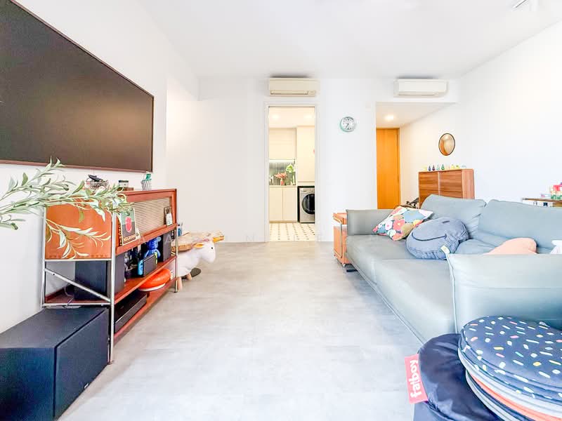 Bartley Ridge, 44 Mount Vernon Road, 2 Bedrooms, 850 sqft, Condominium For Sale, by Aaron Leong, 500102137 - Living Room - PropertyGuru.com.sg