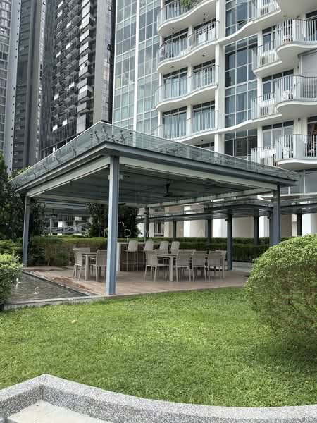 Queens Peak, 1 Dundee Road, 1 Bedroom, 484 sqft, Condominium For Sale, by Andy Tan, 500102140 - Exterior - PropertyGuru.com.sg