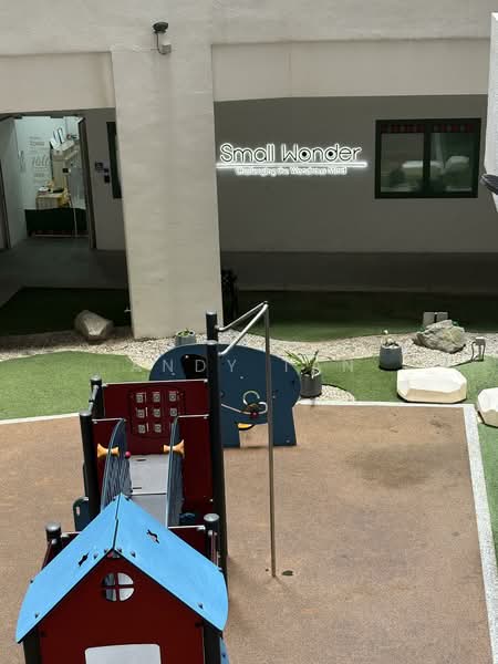 Queens Peak, 1 Dundee Road, 1 Bedroom, 484 sqft, Condominium For Sale, by Andy Tan, 500102140 - Exterior - PropertyGuru.com.sg