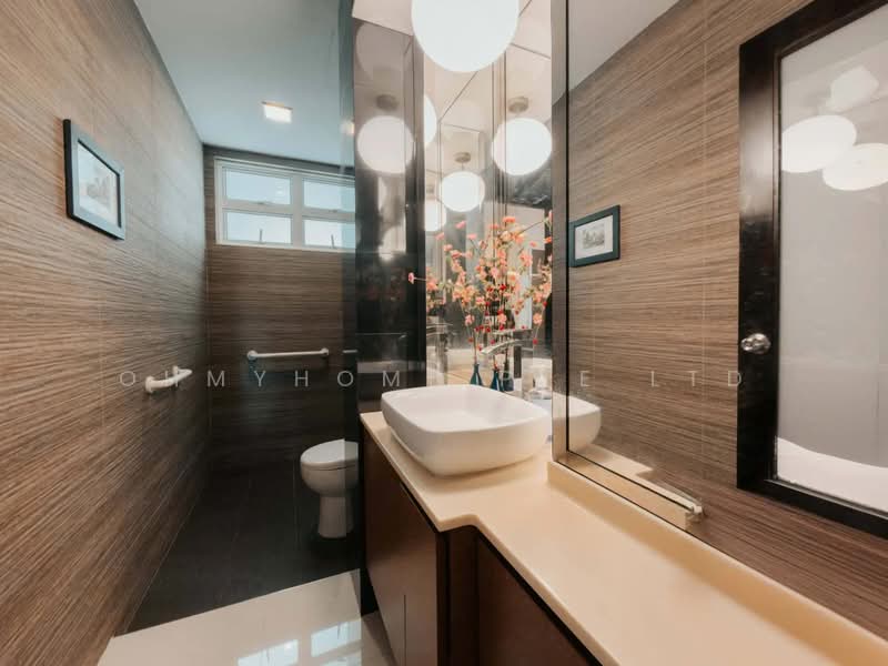 FH near Yishun and katib mrt inter terrace, 2 storey no extension stay, Platina road / Jalan Mata Ayer / Sembawang road / Yishun / Katib MRT, 3 Bedrooms, 2,262 sqft, Terraced House For Sale, by EVON NG, 500102141 - Bathroom - PropertyGuru.com.sg