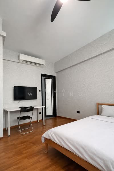 Casa Rosa, 35 Lorong Ong Lye, 3 Bedrooms, 1,184 sqft, Condominium For Sale, by Kua WanTing, 500102146 - Master Bedroom - PropertyGuru.com.sg