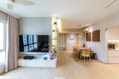 For Rent - Renovated & furnished 3bed3bath with study, maid's room, store & yard area. 6 mins' walk to MRT.