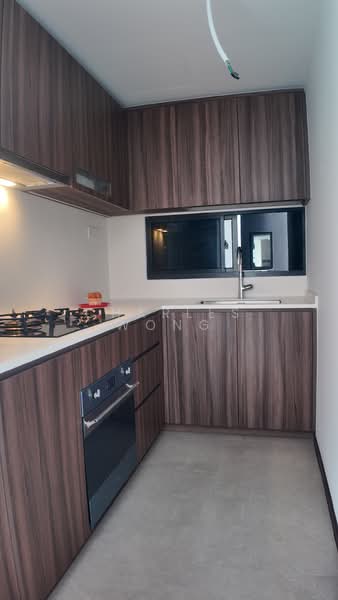 Lentor Modern, 5 Lentor Central, 3 Bedrooms, 990 sqft, Condominium For Rent, by Charles Wong, 500102151 - Kitchen - PropertyGuru.com.sg