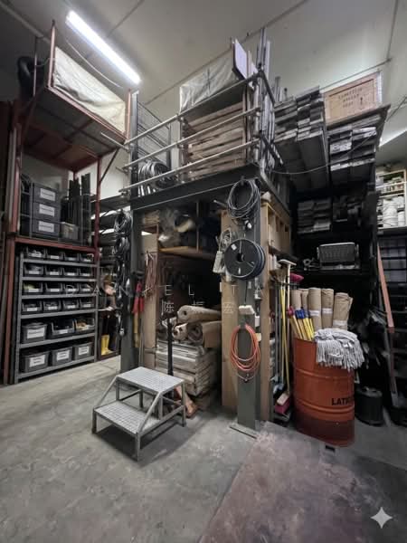 North View Bizhub, 6 Yishun Industrial Street 1, 1,755 sqft, Light Industrial (B1) For Sale, by Daniel Tan - 陈振宏, 500102160 - Interior - CommercialGuru.com.sg