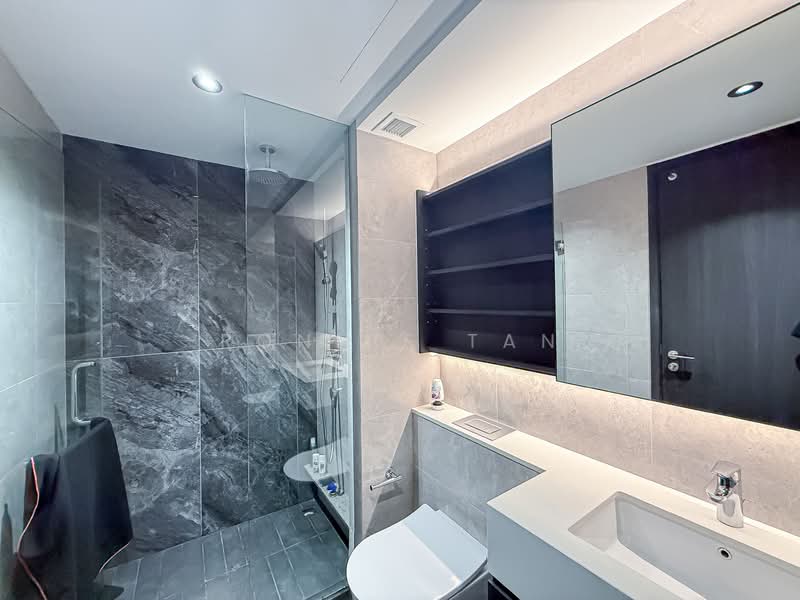 Gems Ville, 8 Lorong 13 Geylang, 1 Bedroom, 517 sqft, Condominium For Rent, by Ronnie Tan, 500102168 - Bathroom - PropertyGuru.com.sg