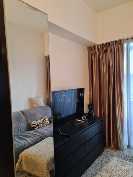 The Orient, 251 Pasir Panjang Road, 2 Bedrooms, 721 sqft, Condominium For Rent, by Susanne Chan, 500102172 - Living Room - PropertyGuru.com.sg