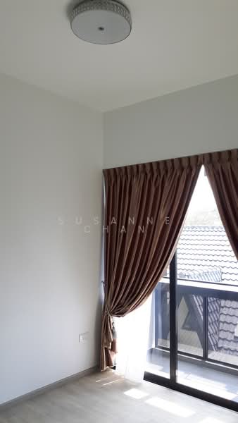 The Orient, 251 Pasir Panjang Road, 2 Bedrooms, 721 sqft, Condominium For Rent, by Susanne Chan, 500102172 - Balcony - PropertyGuru.com.sg