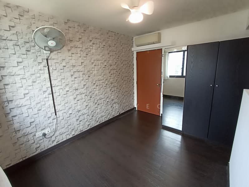 335A Yishun Riverwalk, 335A Yishun Street 31, 3 Bedrooms, 990 sqft, HDB Flat For Rent, by Alan Yeo, 500102191 - Bedroom - PropertyGuru.com.sg