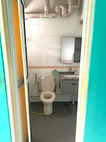 309A Ang Mo Kio Street 31, 309A Ang Mo Kio Street 31, Room Rental, 130 sqft, HDB Flat For Rent, by Steven Choo, 500102198 - Bathroom - PropertyGuru.com.sg