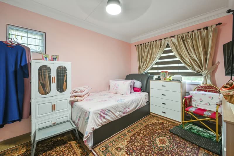 638 Woodlands Ring Road, 638 Woodlands Ring Road, 4 Bedrooms, 1,302 sqft, HDB Flat For Sale, by Ngee Siong Lim, 500102203 - Bedroom - PropertyGuru.com.sg
