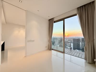 For Rent - Scotts Square