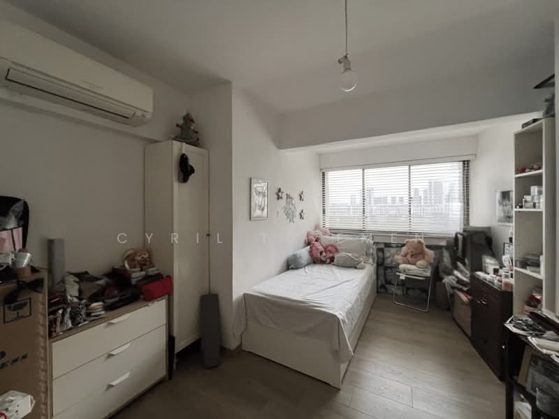 Pine Grove, 1A Pine Grove, 4 Bedrooms, 1,679 sqft, Condominium For Rent, by Cyril Tuzemen, 500102207 - Bedroom - PropertyGuru.com.sg