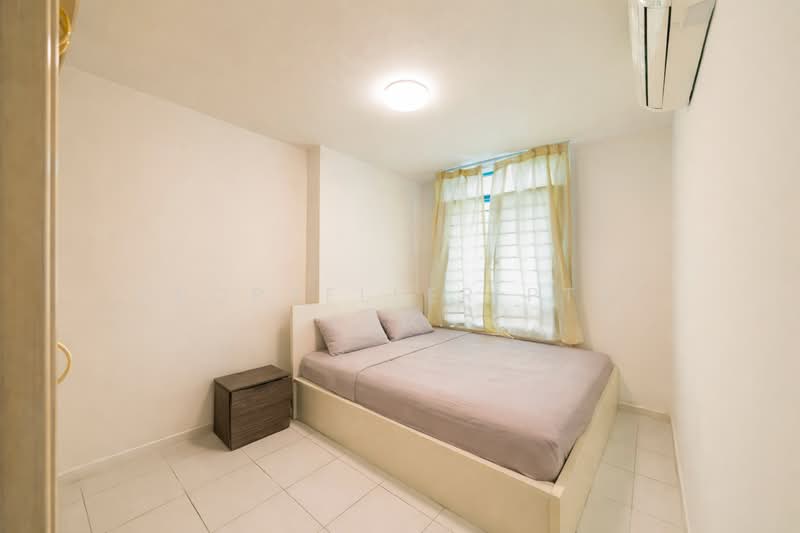 193 Edgefield Plains, 193 Edgefield Plains, 3 Bedrooms, 1,206 sqft, HDB Flat For Sale, by JOHN YEO, 500102209 - Bedroom - PropertyGuru.com.sg