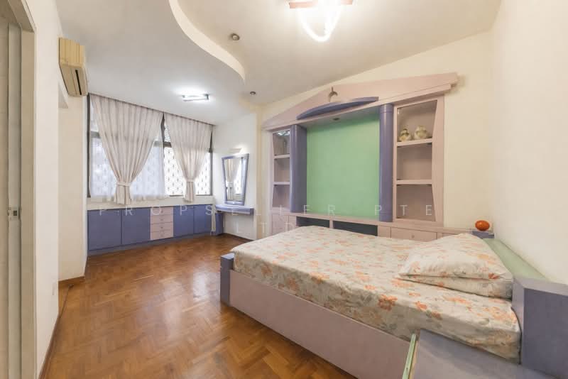 Lakepoint Condo, 2 Lakepoint Drive, 3 Bedrooms, 2,217 sqft, Condominium For Sale, by Warren Chan, 500102210 - Bedroom - PropertyGuru.com.sg