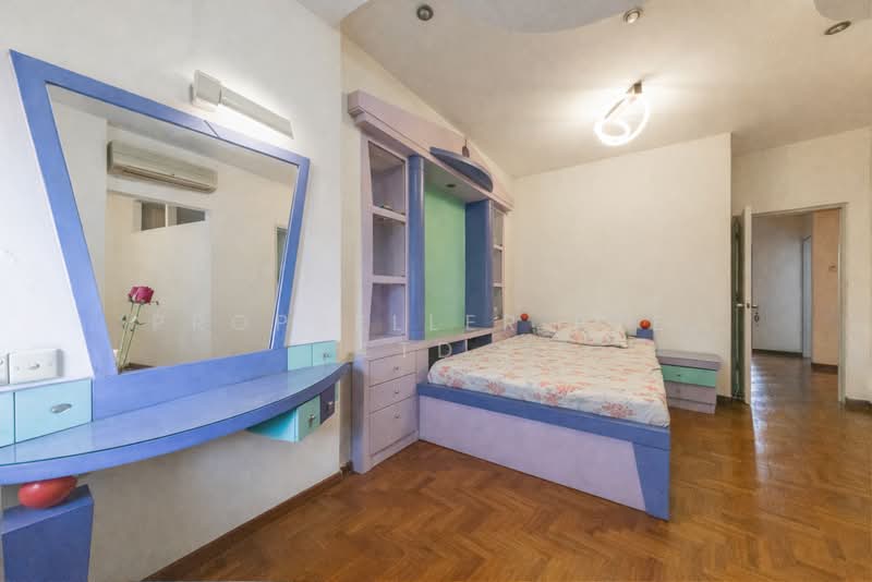 Lakepoint Condo, 2 Lakepoint Drive, 3 Bedrooms, 2,217 sqft, Condominium For Sale, by Warren Chan, 500102210 - Bedroom - PropertyGuru.com.sg