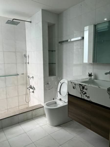 The Lakeshore, 29 Jurong West Street 41, Room Rental, 100 sqft, Condominium For Rent, by Sim Sujun (Jelene), 500102212 - Bathroom - PropertyGuru.com.sg