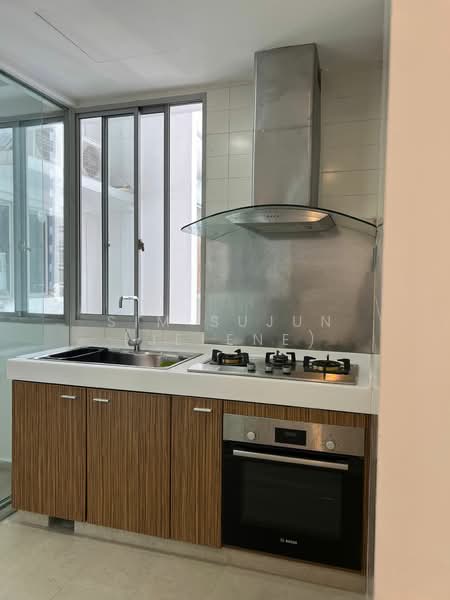 The Lakeshore, 29 Jurong West Street 41, Room Rental, 100 sqft, Condominium For Rent, by Sim Sujun (Jelene), 500102212 - Kitchen - PropertyGuru.com.sg