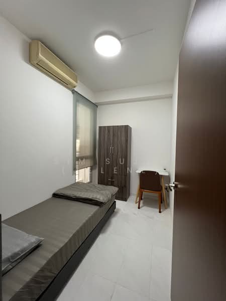 The Lakeshore, 29 Jurong West Street 41, Room Rental, 100 sqft, Condominium For Rent, by Sim Sujun (Jelene), 500102212 - Bedroom - PropertyGuru.com.sg