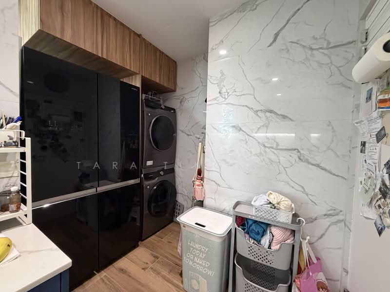 Botannia, 33A West Coast Park, 3 Bedrooms, 1,249 sqft, Condominium For Sale, by Tara Ting 陈莲香, 500102213 - Interior - PropertyGuru.com.sg