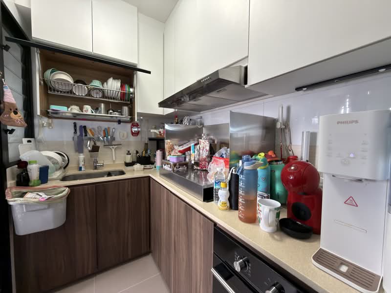 263 Toa Payoh Apex, 263 Toa Payoh East, 2 Bedrooms, 732 sqft, HDB Flat For Sale, by Sam Lim, 500102221 - Kitchen - PropertyGuru.com.sg
