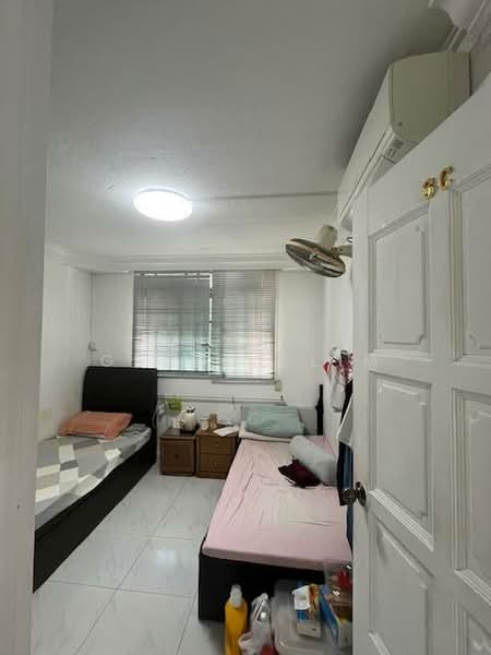 343 Ubi Avenue 1, 343 Ubi Avenue 1, 3 Bedrooms, 904 sqft, HDB Flat For Sale, by George Lim, 500102229 - Bedroom - PropertyGuru.com.sg
