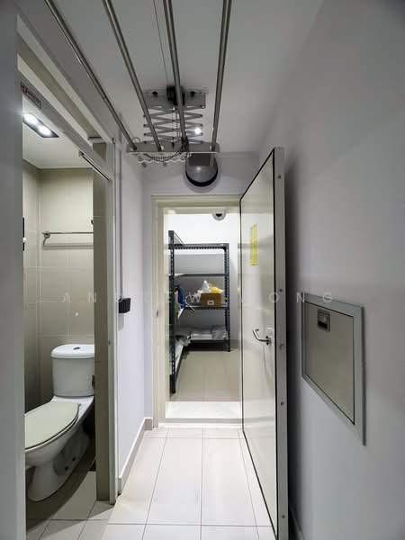 Meadows @ Peirce, 626 Upper Thomson Road, 3 Bedrooms, 2,239 sqft, Condominium For Rent, by Andrew Wong, 500102234 - Household Shelter / 3rd Bathroom - PropertyGuru.com.sg