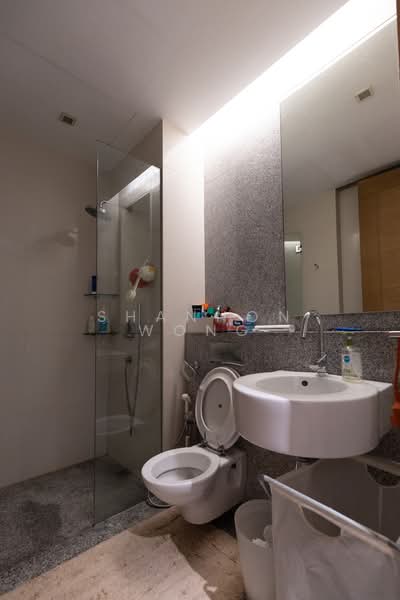 Grange Residences, 95 Grange Road, 4 Bedrooms, 2,853 sqft, Condominium For Sale, by Shannon Wong, 500102244 - Bathroom - PropertyGuru.com.sg