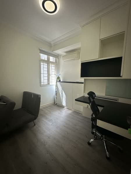 De Lente, 104 Holland Road, 3 Bedrooms, 1,012 sqft, Apartment For Rent, by Irene Tay, 500102245 - Study - PropertyGuru.com.sg