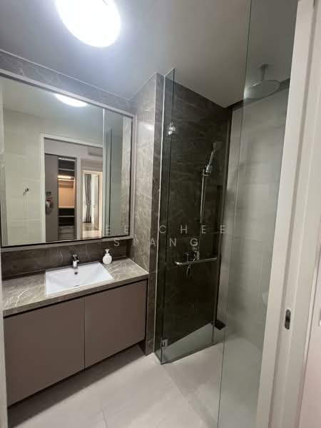 Highline Residences, 3 Kim Tian Road, 3 Bedrooms, 1,130 sqft, Condominium For Sale, by Tee Chee Siang, 500102271 - Bathroom - PropertyGuru.com.sg
