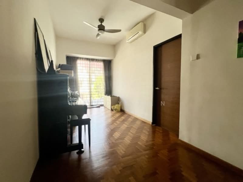Lor K Telok Kurau, Lor K Telok Kurau, 4 Bedrooms, 3,000 sqft, Terraced House For Rent, by Nancy Tan, 500102283 - Family Room - PropertyGuru.com.sg