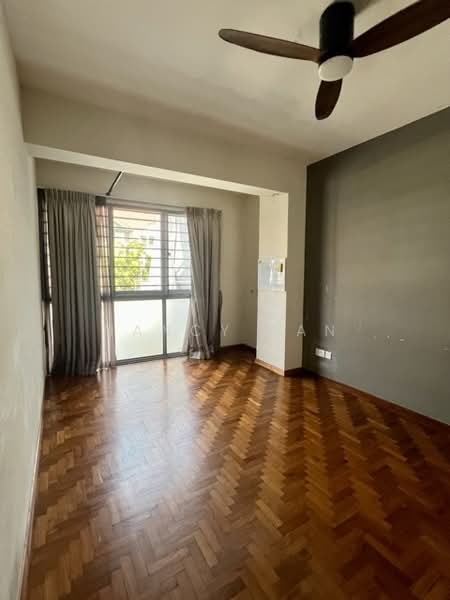 Lor K Telok Kurau, Lor K Telok Kurau, 4 Bedrooms, 3,000 sqft, Terraced House For Rent, by Nancy Tan, 500102283 - Bedroom 2 - PropertyGuru.com.sg