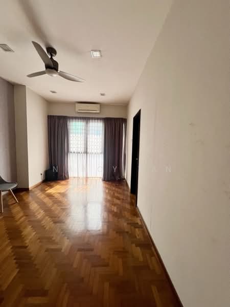 Lor K Telok Kurau, Lor K Telok Kurau, 4 Bedrooms, 3,000 sqft, Terraced House For Rent, by Nancy Tan, 500102283 - Bedroom 3 - PropertyGuru.com.sg