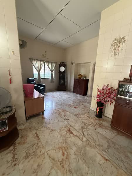 30 toh drive, Toh drive, 5 Bedrooms, 3,500 sqft, Bungalow House For Rent, by Juita Tan, 500102292 - Living Room - PropertyGuru.com.sg