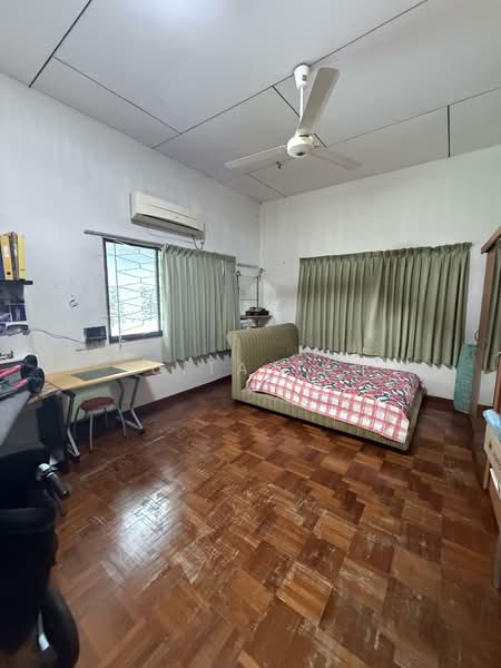 30 toh drive, Toh drive, 5 Bedrooms, 3,500 sqft, Bungalow House For Rent, by Juita Tan, 500102292 - Bedroom - PropertyGuru.com.sg