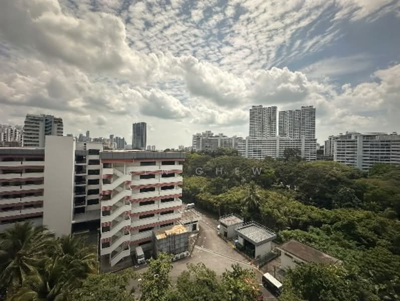 221 Henderson Road, Alexandra / Commonwealth, 1,647 sqft, Light Industrial (B1) For Sale, by Ben Chew, 500102305 - Exterior - CommercialGuru.com.sg