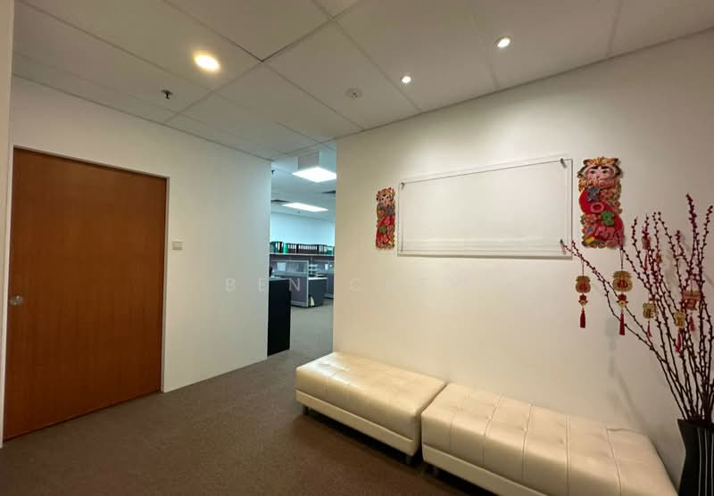221 Henderson Road, Alexandra / Commonwealth, 1,647 sqft, Light Industrial (B1) For Sale, by Ben Chew, 500102305 - Interior - CommercialGuru.com.sg