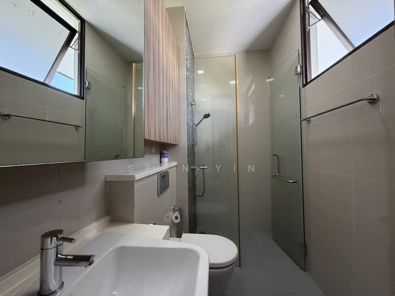 Seletar View, Seletar Hills Drive, 4 Bedrooms, 3,294 sqft, Cluster House For Sale, by Sean Yin, 500102313 - Bathroom - PropertyGuru.com.sg