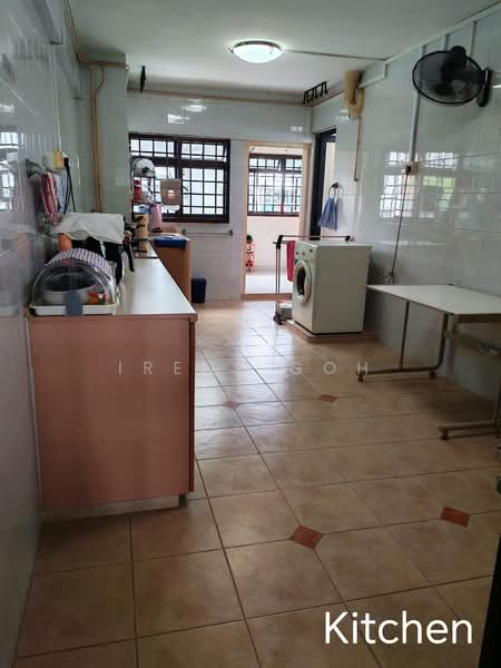 301 Ang Mo Kio Avenue 3, 301 Ang Mo Kio Avenue 3, 2 Bedrooms, 785 sqft, HDB Flat For Sale, by Irene Goh, 500102316 - Kitchen - PropertyGuru.com.sg