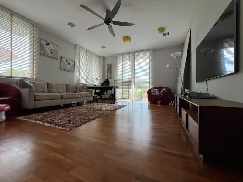 Toh Estate, Toh Drive, 5 Bedrooms, 4,400 sqft, Detached House For Sale, by Joelle Chew, 500102328 - Study - PropertyGuru.com.sg