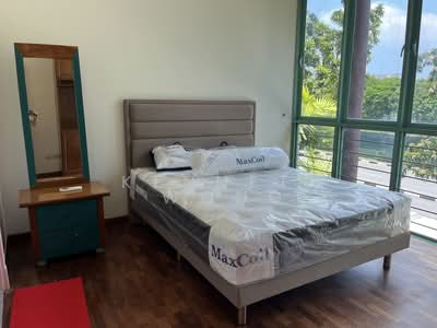 For Rent - The Sunny Spring