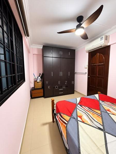 412 Hougang Avenue 10, 412 Hougang Avenue 10, Hougang / Punggol / Sengkang, Room Rental, 100 sqft, HDB Flat For Rent, by Roy Ezra Koh, 500102337 - Bedroom - PropertyGuru.com.sg