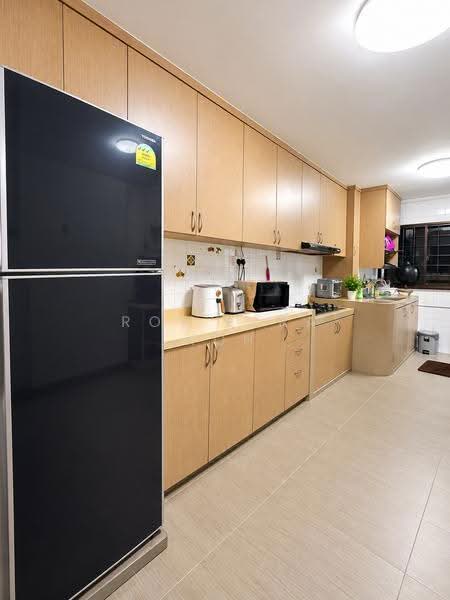 412 Hougang Avenue 10, 412 Hougang Avenue 10, Hougang / Punggol / Sengkang, Room Rental, 100 sqft, HDB Flat For Rent, by Roy Ezra Koh, 500102337 - Kitchen - PropertyGuru.com.sg