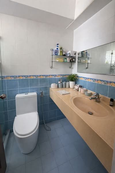 412A Fernvale Link, 412A Fernvale Link, 3 Bedrooms, 1,022 sqft, HDB Flat For Sale, by Zeno ., 500102349 - Bathroom - PropertyGuru.com.sg