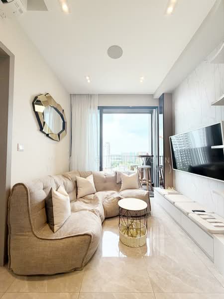 The Garden Residences, 1 Serangoon North View, 1 Bedroom, 452 sqft, Condominium For Sale, by Wong Koon Hin (Koon), 500102364 - Living Room - PropertyGuru.com.sg