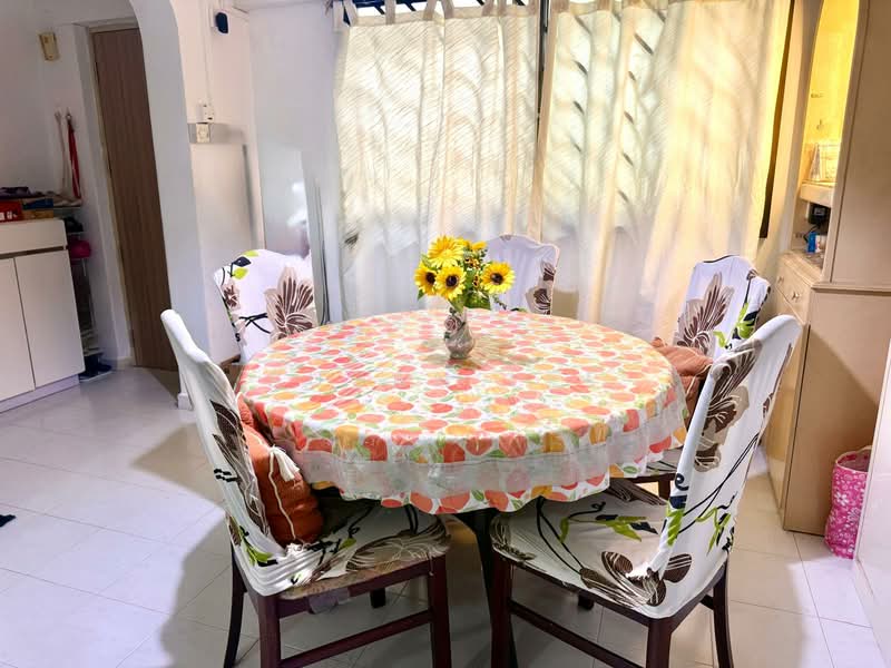 53 Pipit Road, 53 Pipit Road, 4 Bedrooms, 1,625 sqft, HDB Flat For Sale, by Susan Lee, 500102371 - Dining Room - PropertyGuru.com.sg