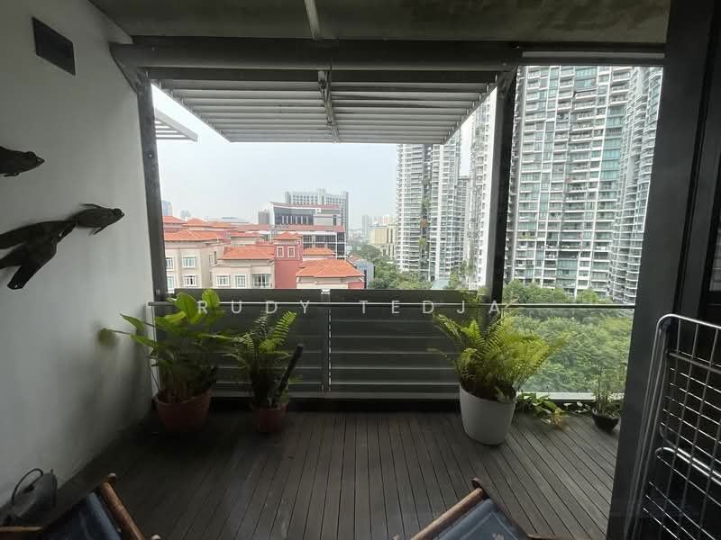 Martin No 38, 38 Martin Road, 2 Bedrooms, 1,130 sqft, Apartment For Sale, by Rudy Tedja, 500102382 - Balcony - PropertyGuru.com.sg