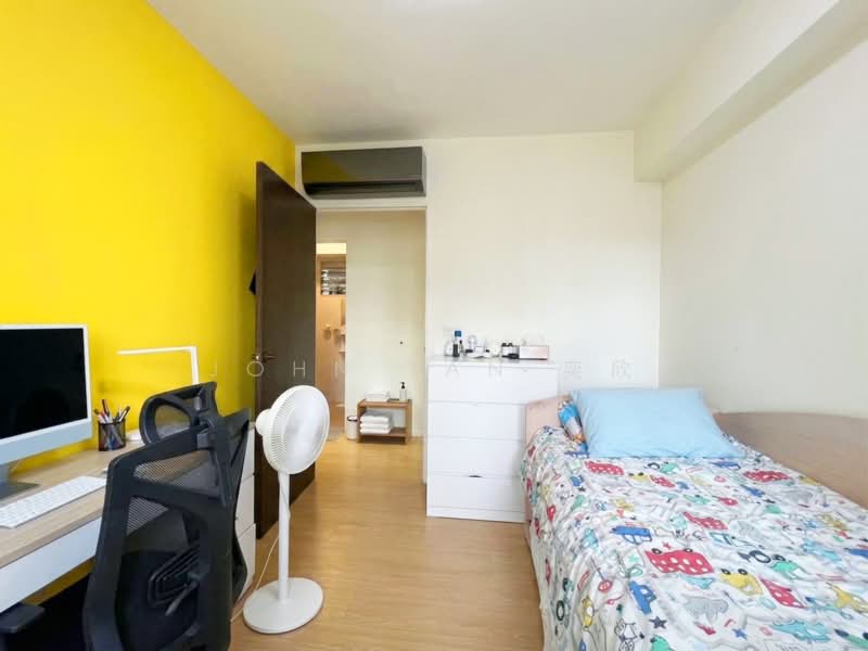 524B Costa Ris, 524B Pasir Ris Street 51, 3 Bedrooms, 1,001 sqft, HDB Flat For Sale, by John Tan 奕欣, 500102386 - Common Bedroom - PropertyGuru.com.sg